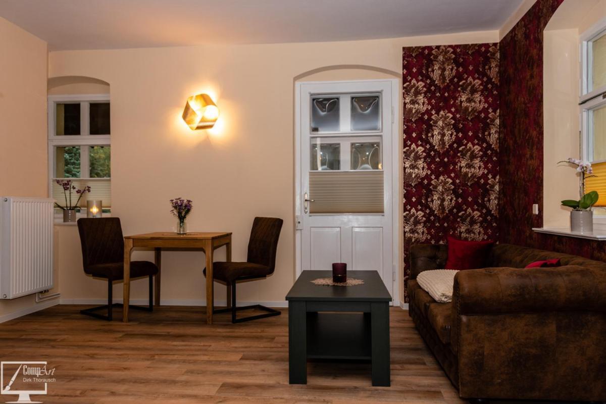 Kavalierhaus Im Rhododendronpark Kromlau Gablenz ภายนอก รูปภาพ
